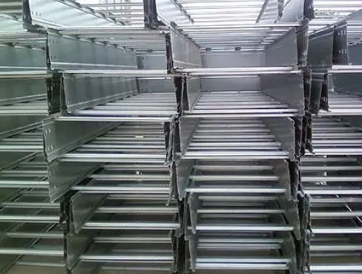 安裝電纜橋架有哪些注意事項(xiàng)？南寧電纜橋架生產(chǎn)廠家揭秘